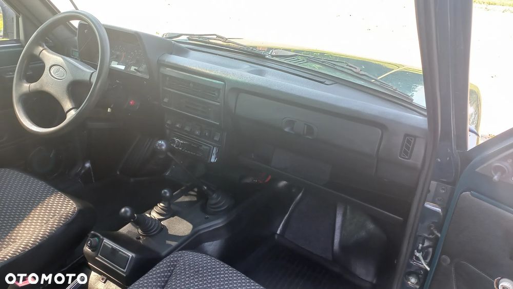 Lada Niva 4x4 - 16