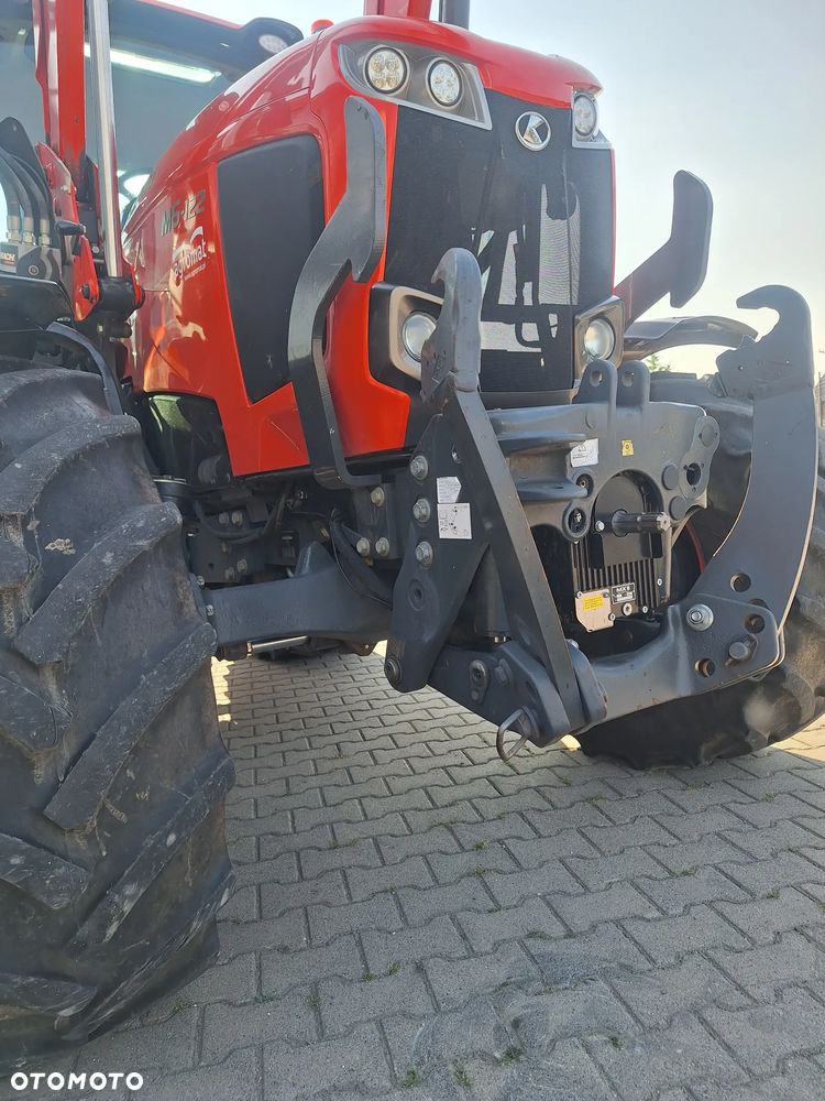 Kubota M6-122 - 4