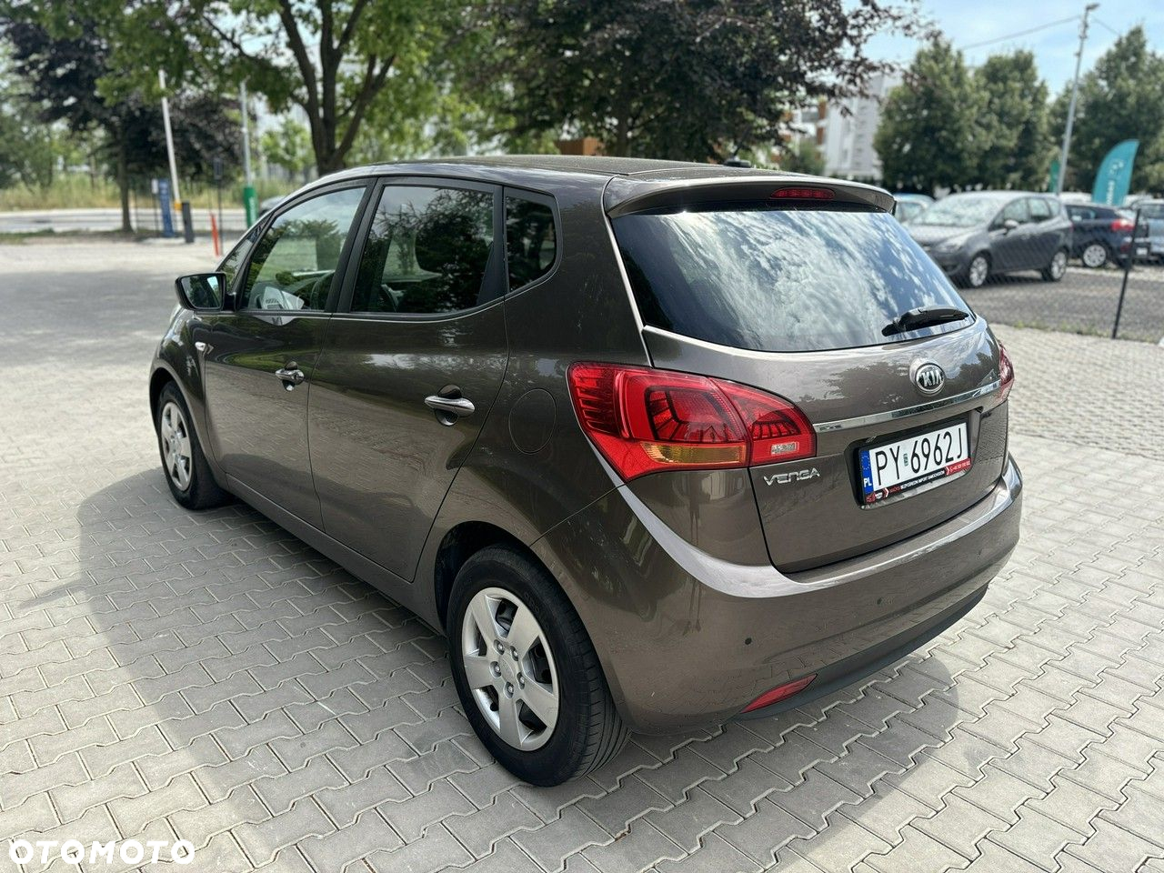 Kia Venga - 5