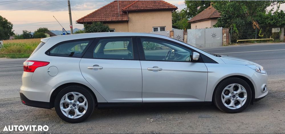 Ford Focus 1.6 TDCI DPF Start-Stopp-System Trend - 10