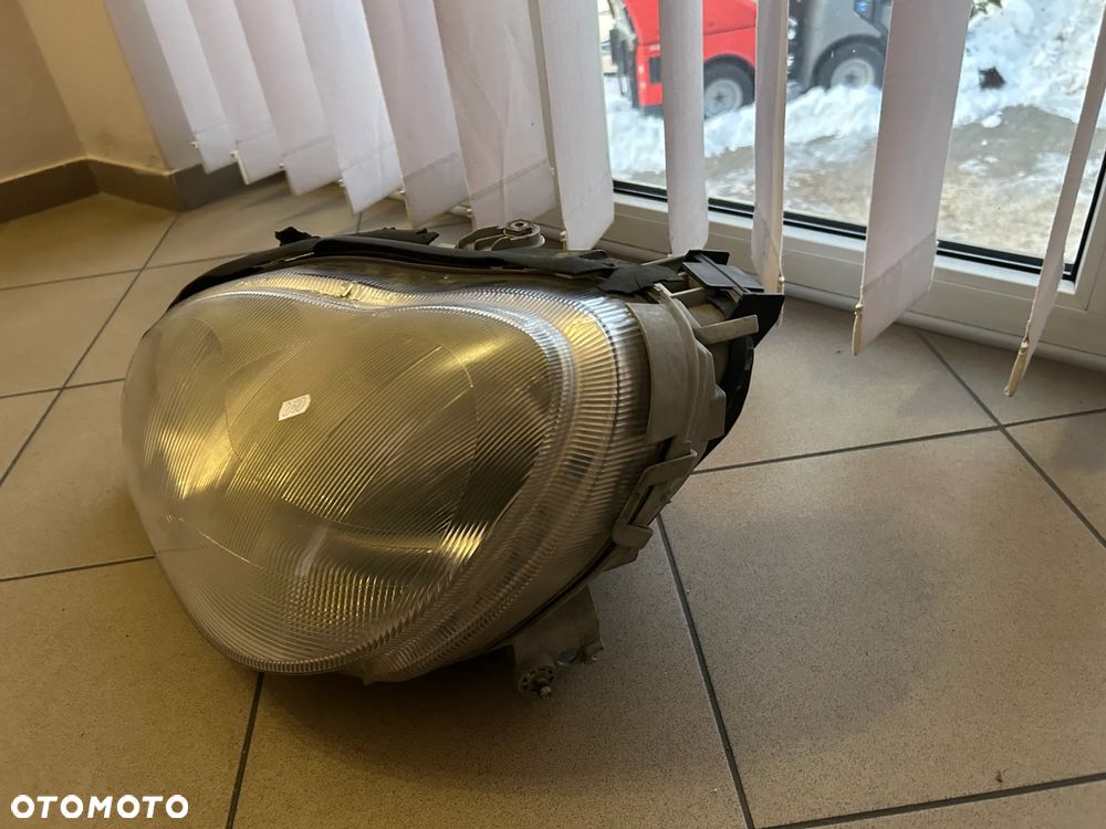 REFLEKTOR LEWY LAMPA PRZÓD XENON A2208200761 MERCEDES S-KLASA W220 - 3