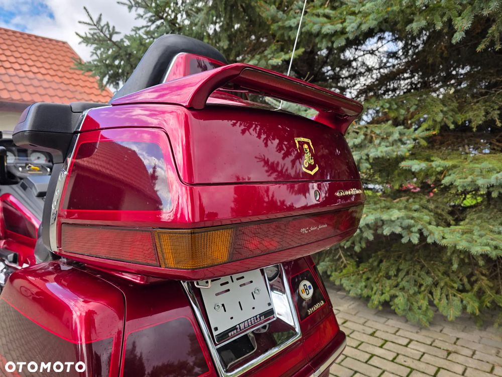 Honda GL - 35