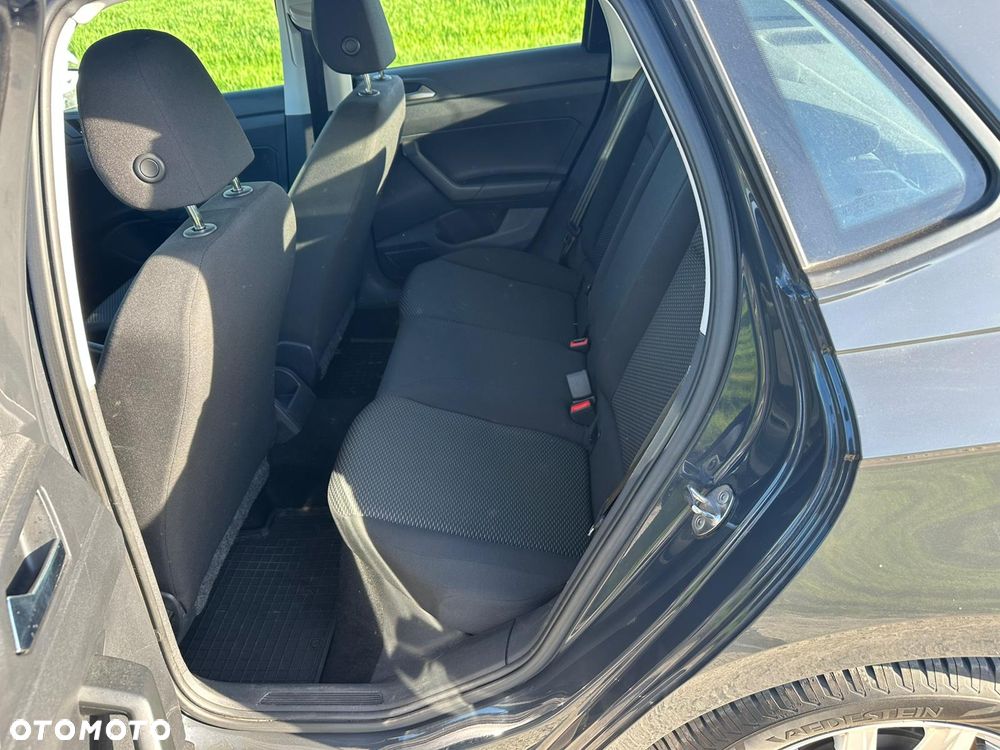 Volkswagen Polo - 10