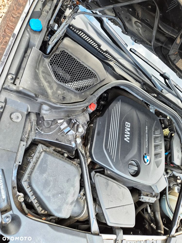 BMW Seria 5 520d xDrive Luxury Line - 32