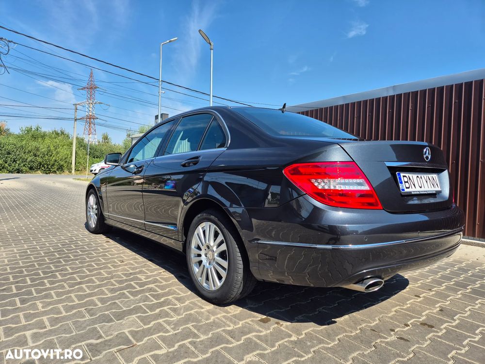 Mercedes-Benz C 250 CDI DPF (BlueEFFICIENCY) 7G-TRONIC Elegance - 4