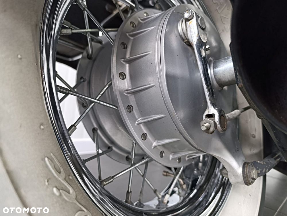 Suzuki VL 800 Volusia - 16