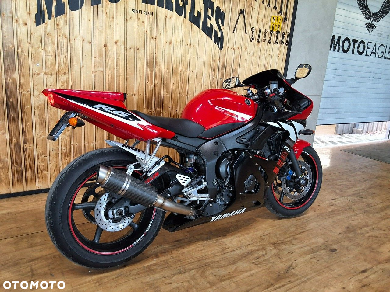 Yamaha R6 - 12