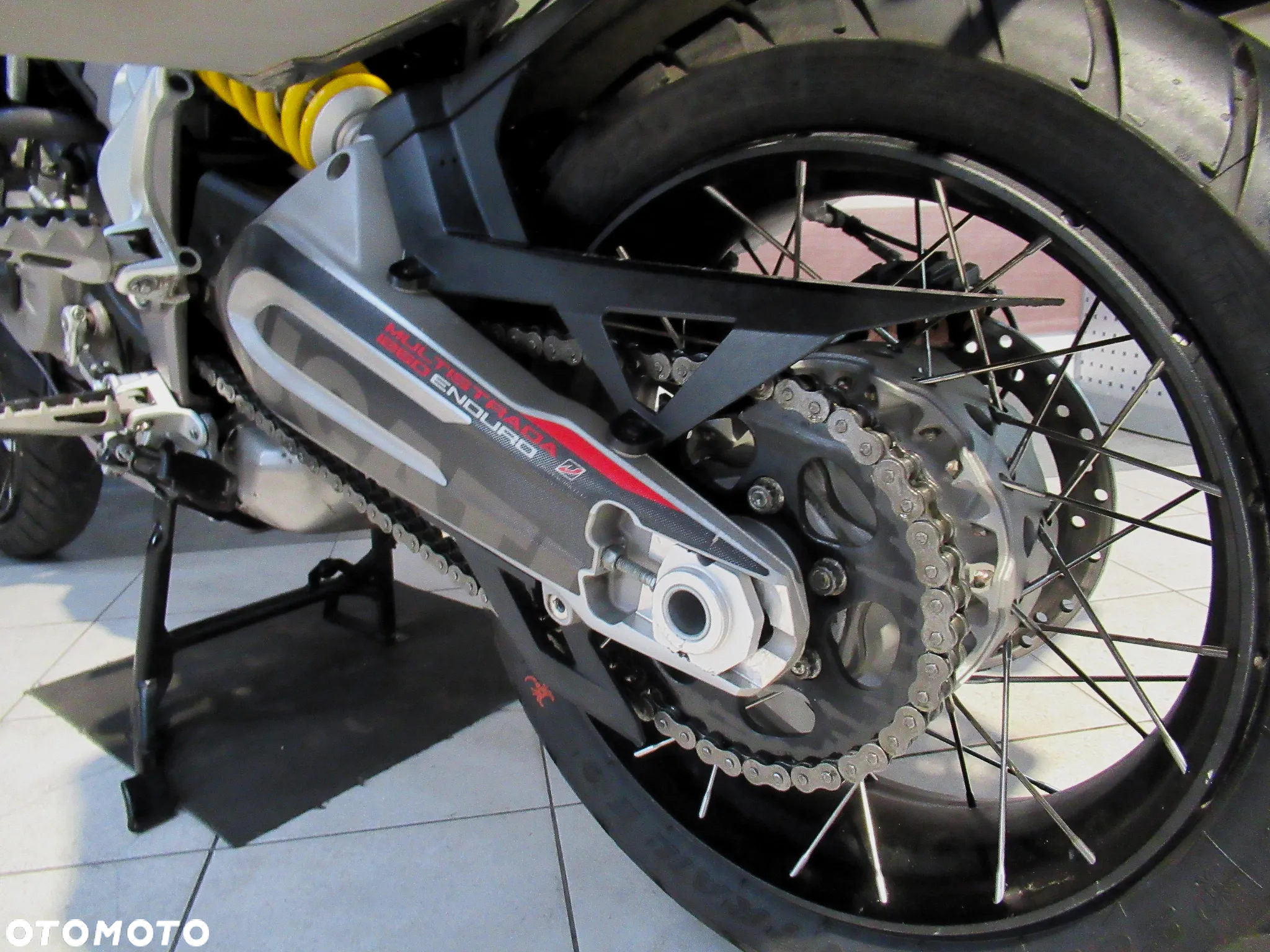 Ducati Multistrada - 16
