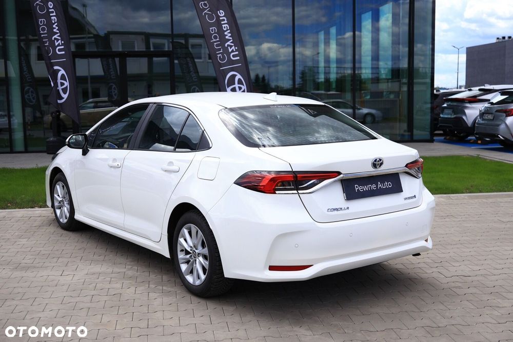 Toyota Corolla - 4