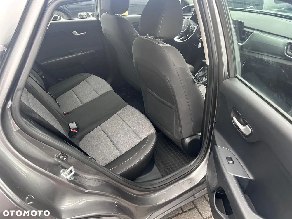 Kia Stonic 1.0 T-GDI M DCT - 12