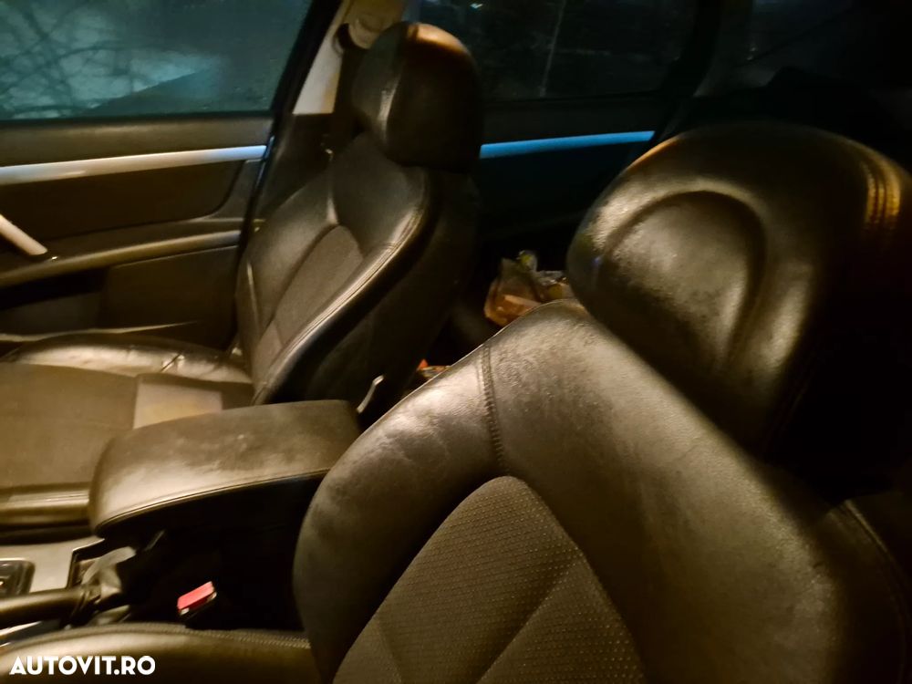 Peugeot 407 SW 2.0HDi ST Sport FAP Aut - 8