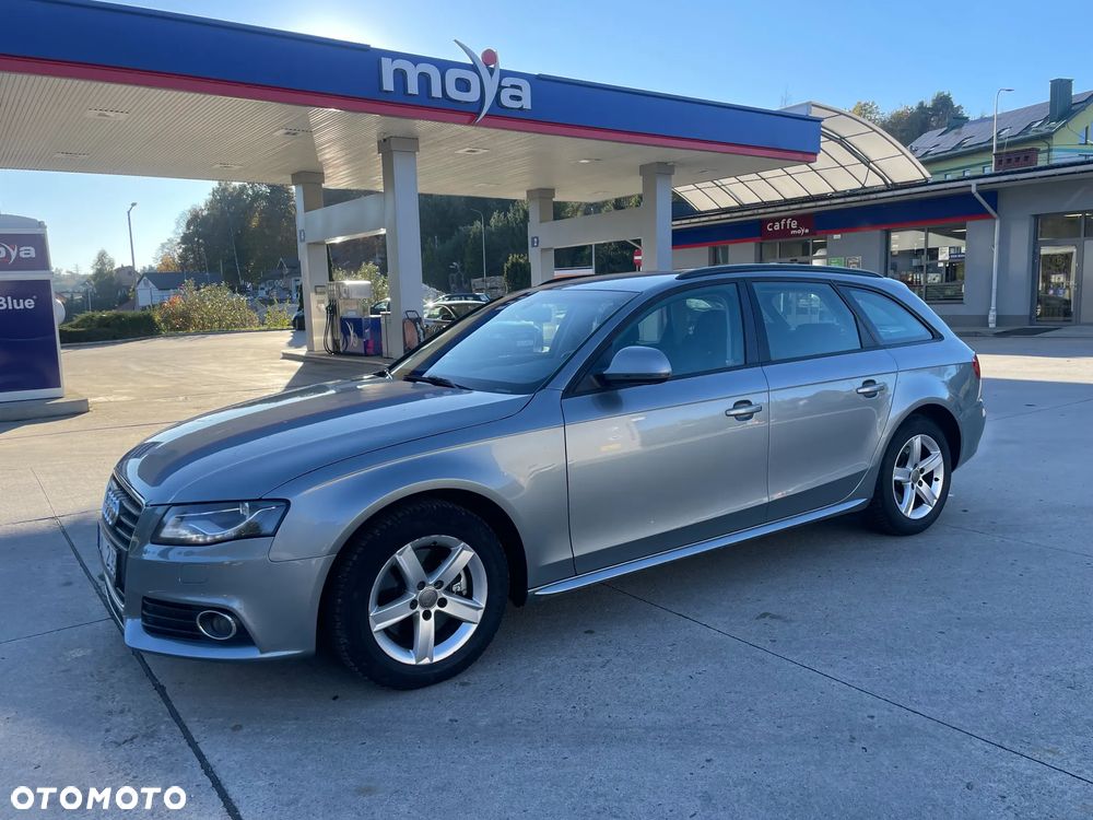 Audi A4 Avant - 11