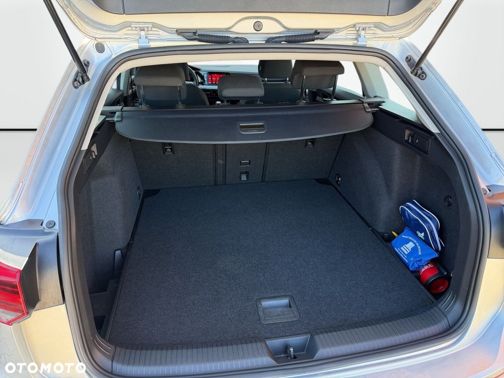 Volkswagen Golf 1.5 TSI EVO Life - 32