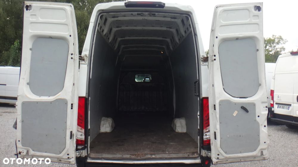 Iveco 35s18 - 7
