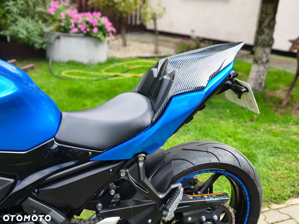Kawasaki Ninja - 22