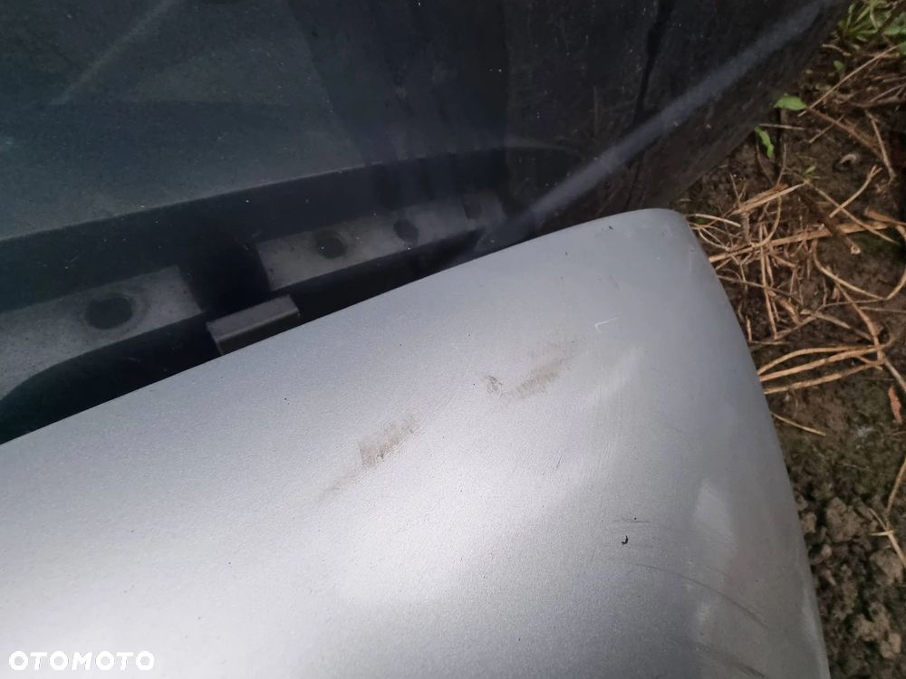 LG9R Volkswagen Phaeton 6.0 W12 2003 sedan Błotnik lewy i prawy przedni - 11