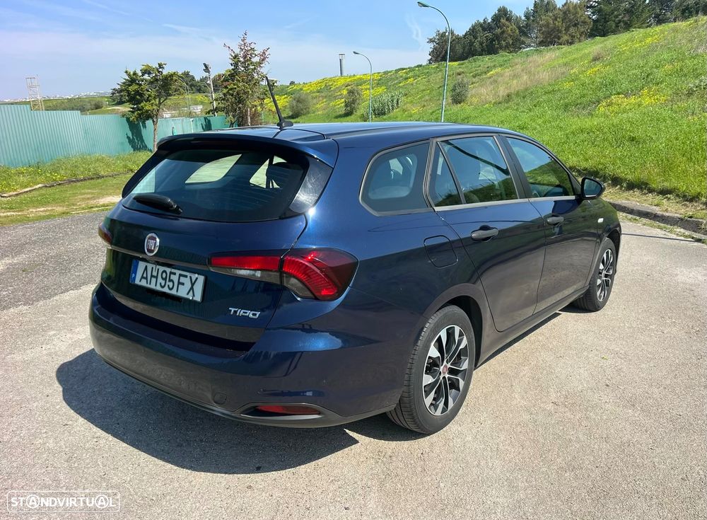 Fiat Tipo Station Wagon 1.0 GSE T3 City Life - 4