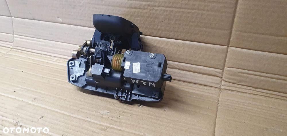 Zamek klapy bagażnika klamka mikrostyk Mercedes E-Klasa W211 A2117400093 - 7