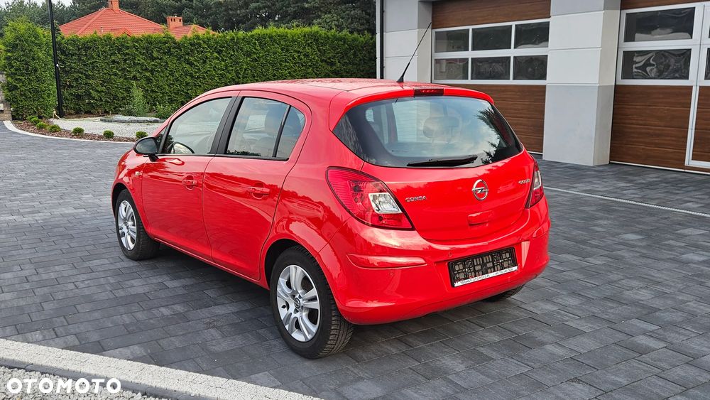 Opel Corsa - 4
