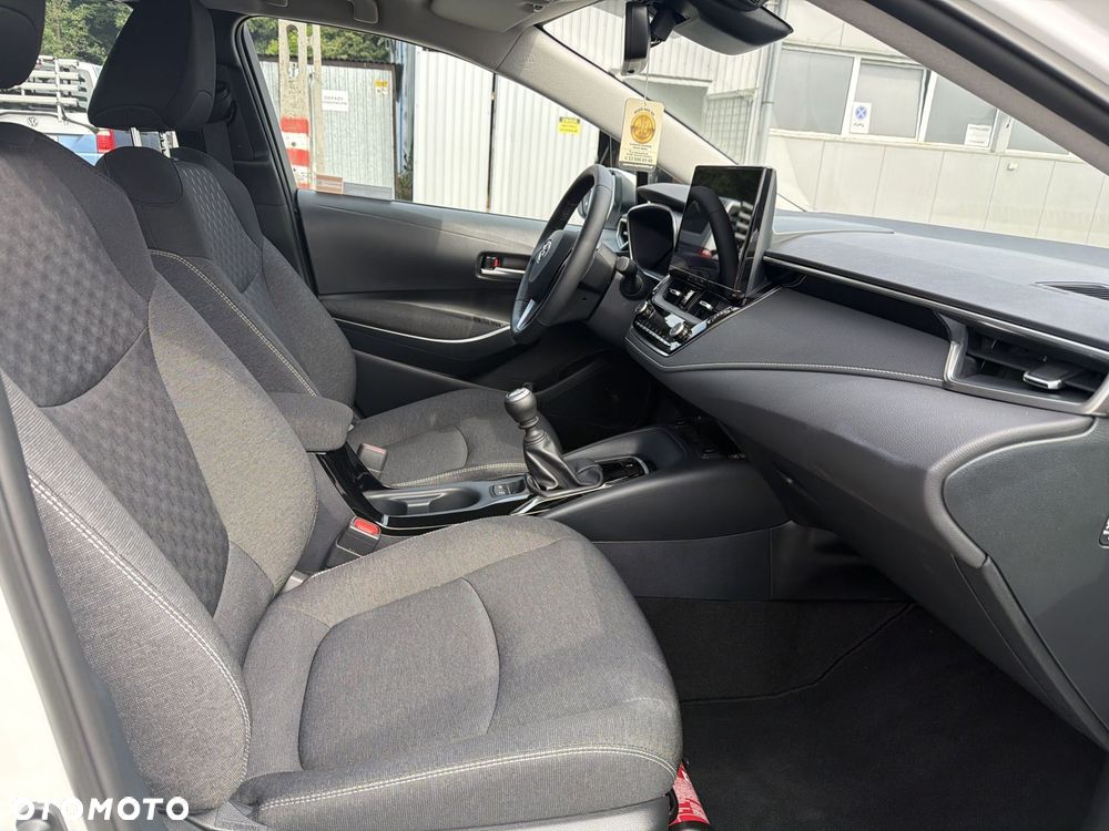 Toyota Corolla - 9