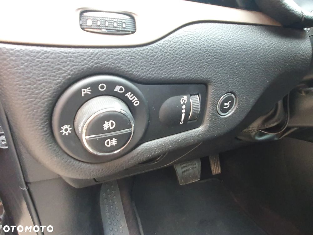 Jeep Cherokee 2.2 MJD Active Drive I Limited - 21