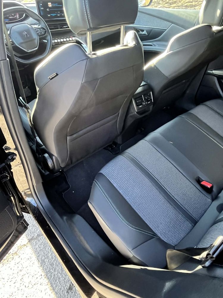 Peugeot 3008 1.2 PureTech Allure Pack S&S EAT8 - 17