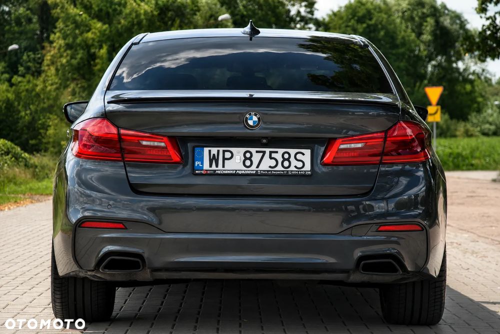 BMW Seria 5 540i xDrive Sport Line - 4