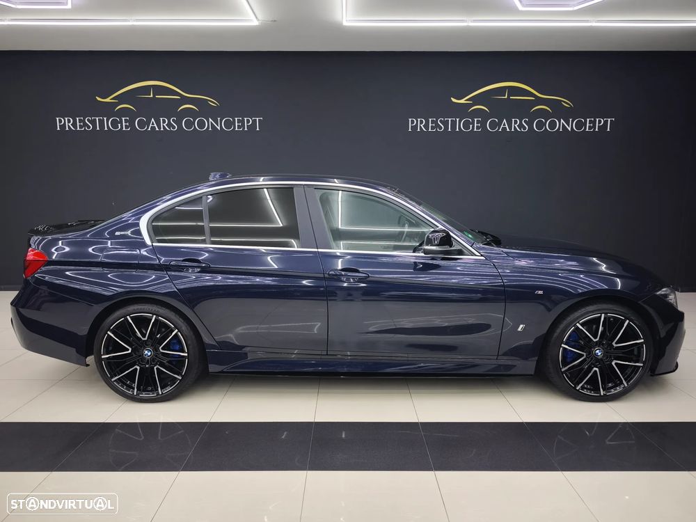 BMW 330 e iPerformance Line Luxury Purity - 2