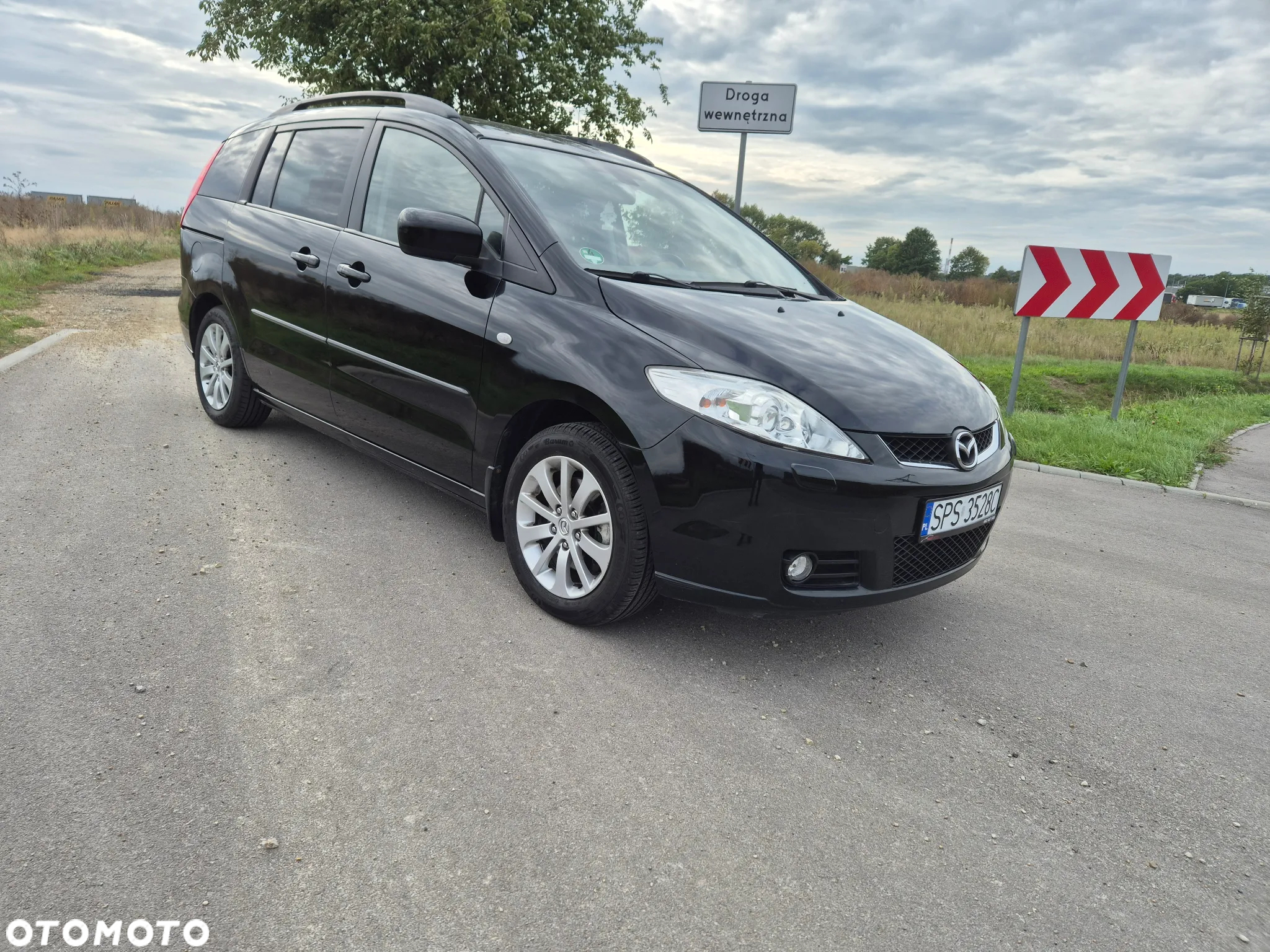 Mazda 5 2.0 Exclusive + - 13