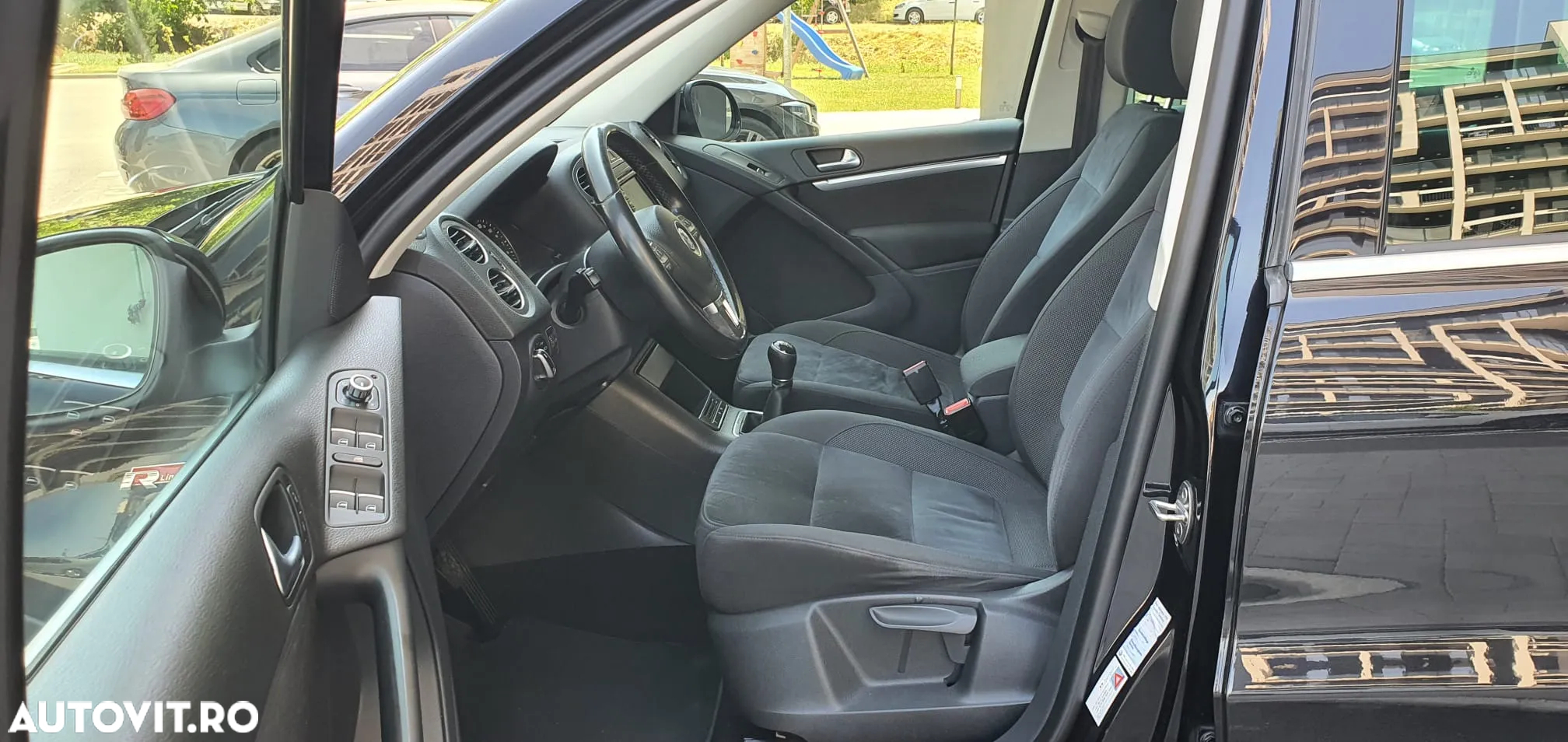 Volkswagen Tiguan - 8
