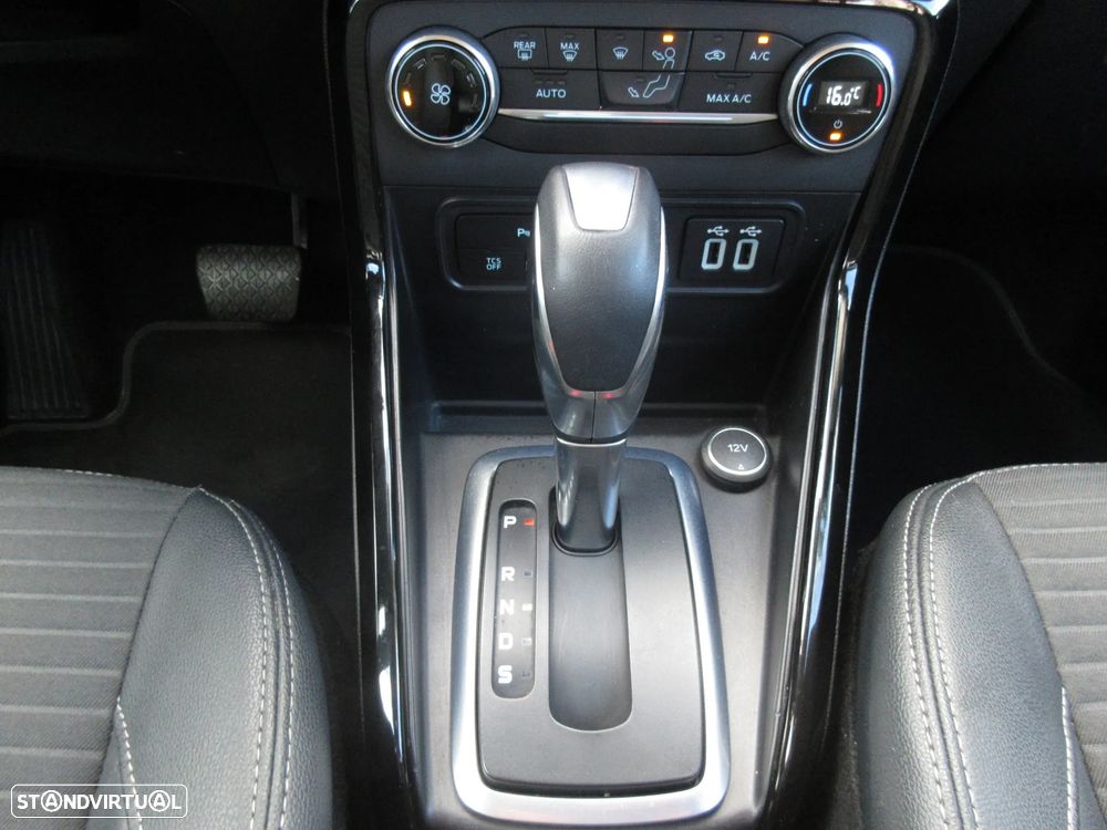 Ford EcoSport - 42