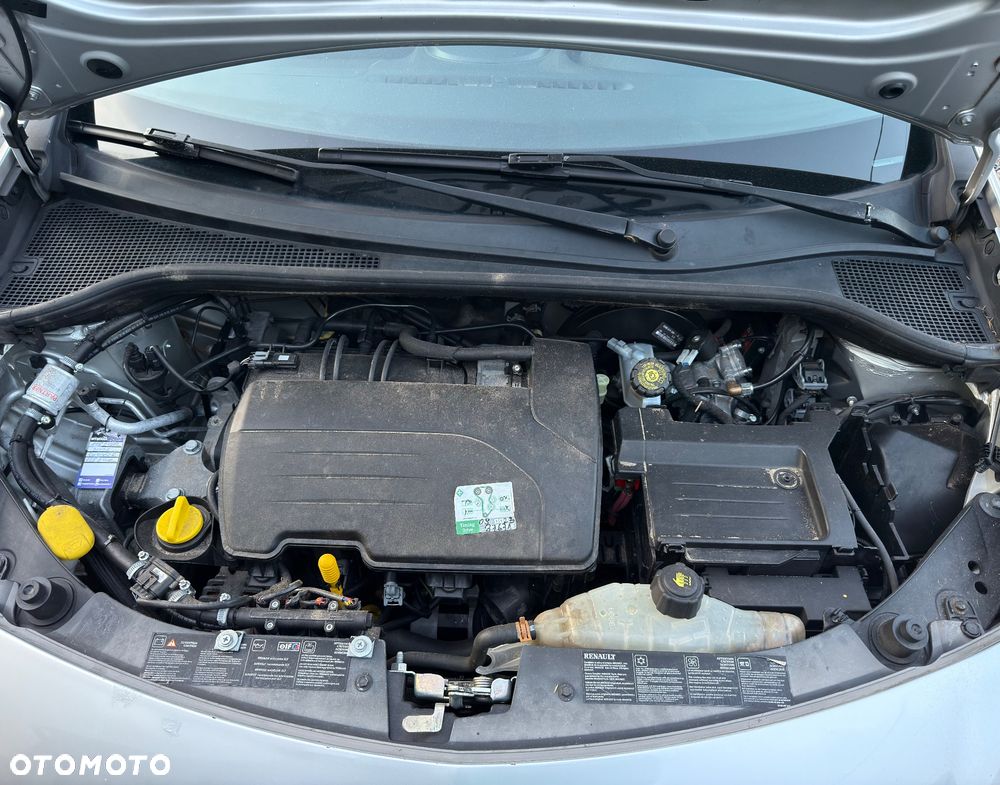 Renault Clio 1.2 16V All Inclusive - 23