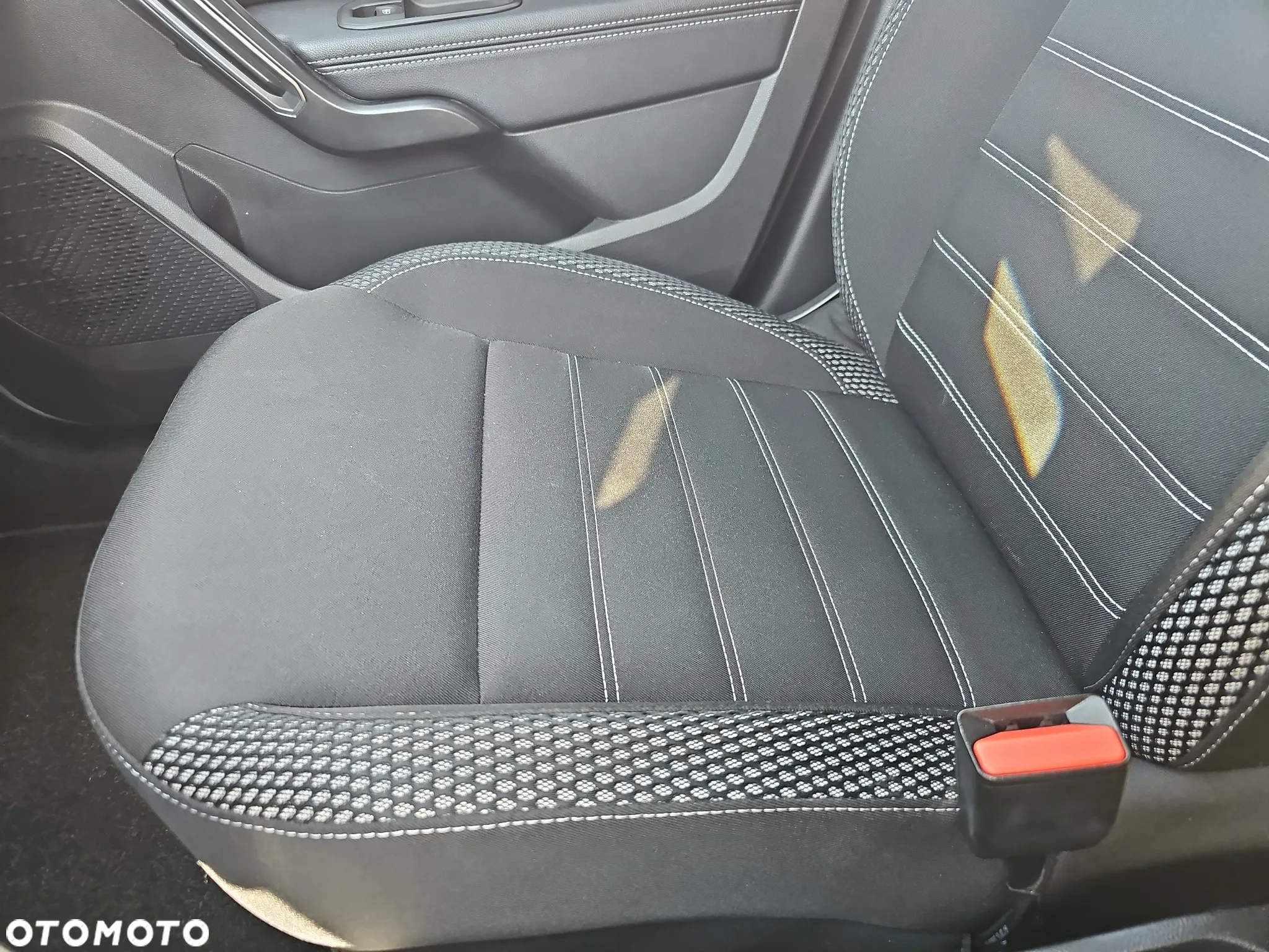Dacia Duster 1.3 TCe FAP Prestige EU6d - 13