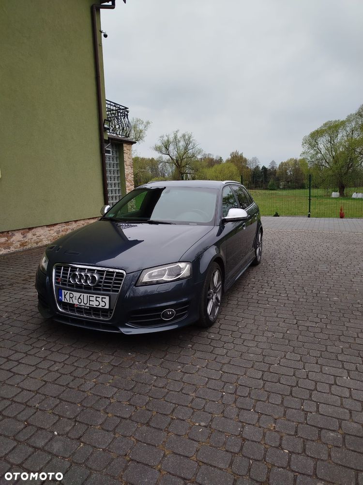 Audi S3 Standard - 1