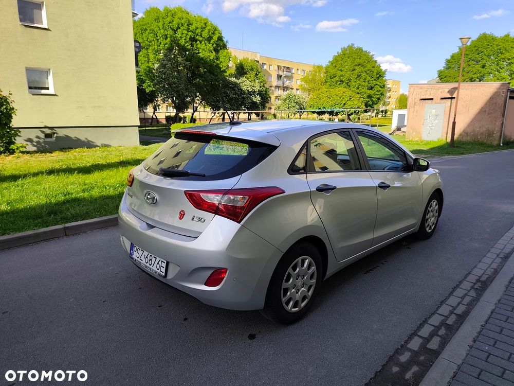 Hyundai i30 1.4 Style - 10
