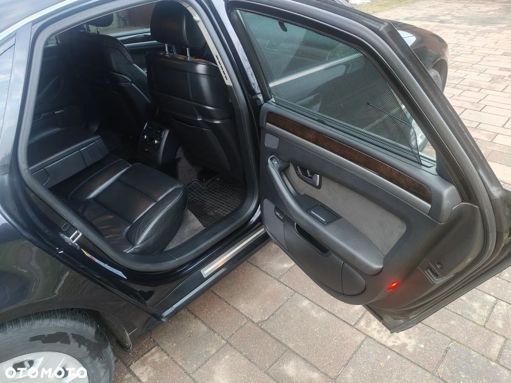 Audi A8 - 17
