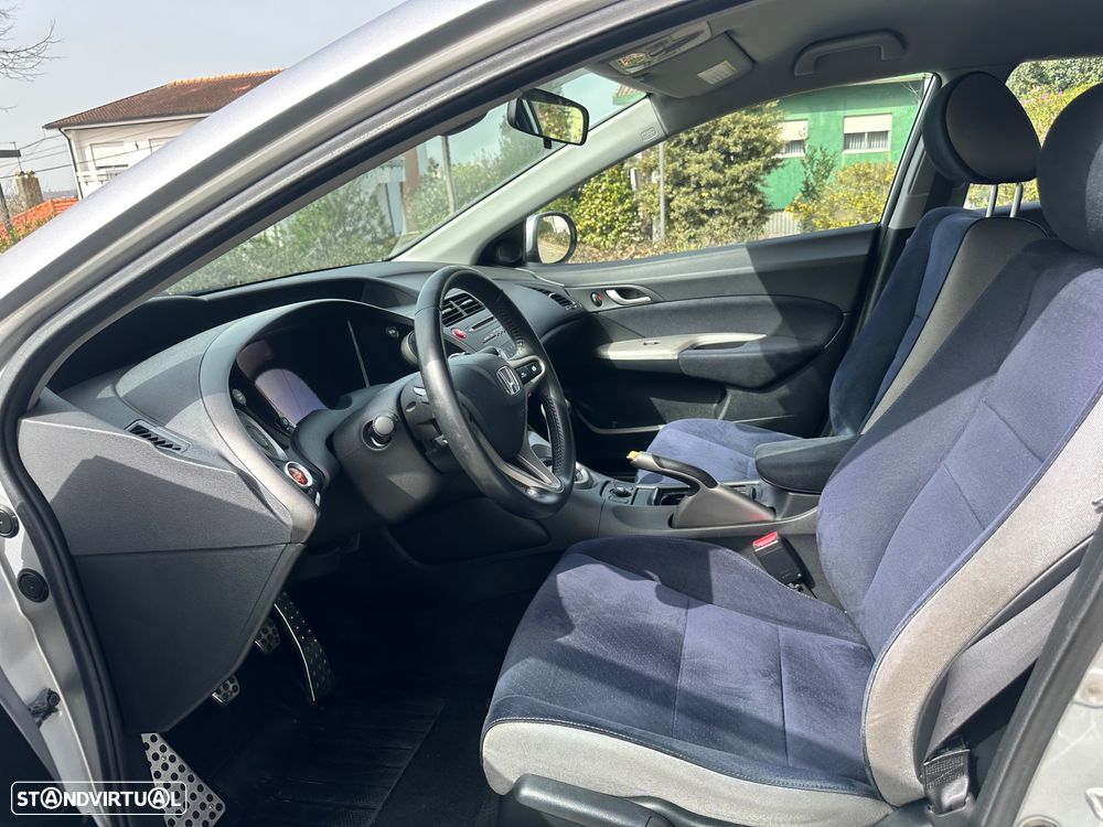 Honda Civic 1.4 Comfort - 17