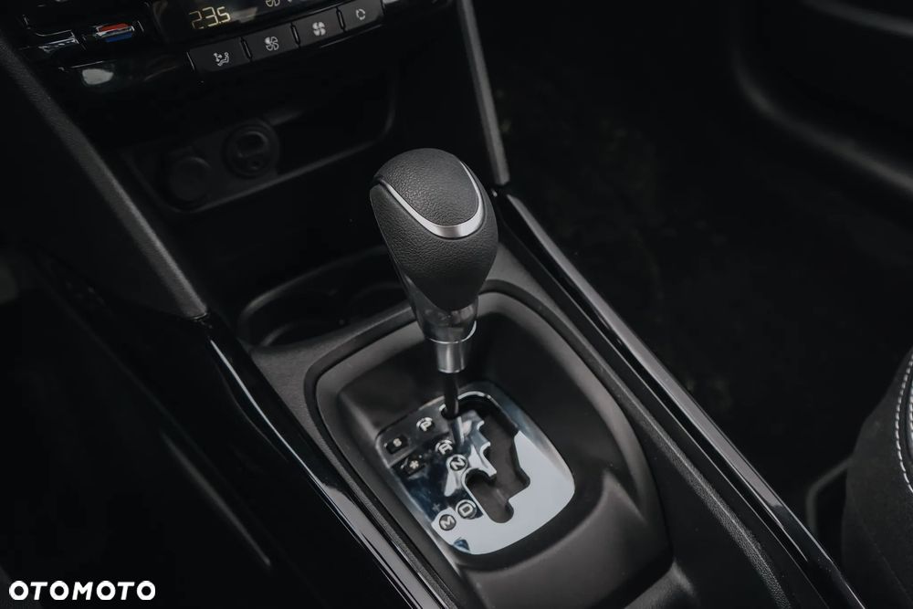 Peugeot 2008 PureTech 110 GPF Stop&Start EAT6 Allure - 27