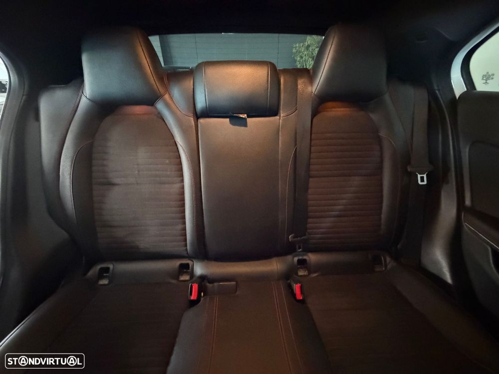 Mercedes-Benz A 180 CDI 7G-DCT AMG Line - 26