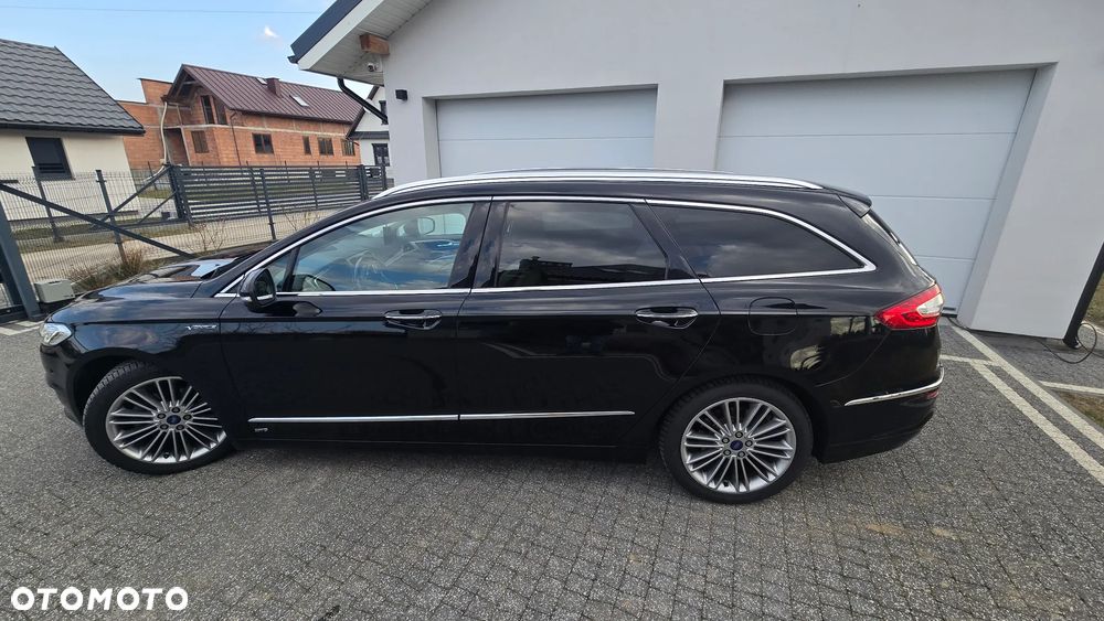 Ford Mondeo - 9