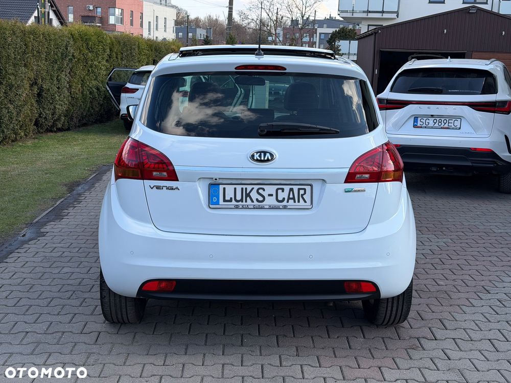 Kia Venga 1.4 CVVT Titanium Collection - 4