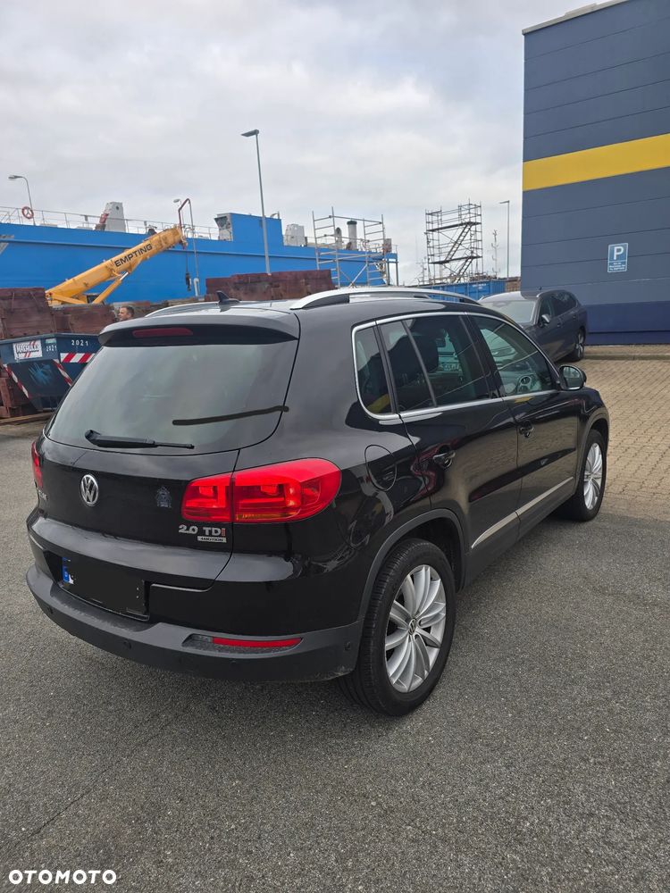 Volkswagen Tiguan 2.0 TDI DPF 4Motion BlueMotion Technology DSG Lounge Sport & Style - 7