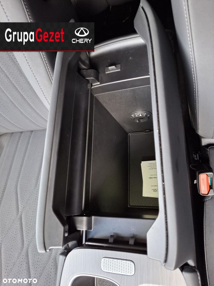 Chery Tiggo 8 1.5 T-GDI Super Hybrid Prestige DCT - 26