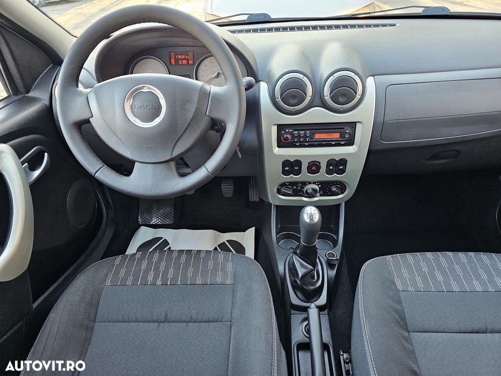 Dacia Logan K90 1.6 16v Laureate - 7