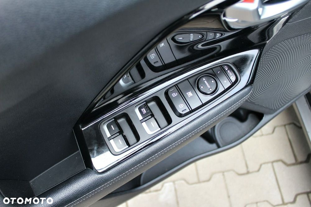 Kia Niro 1.6 GDI Hybrid L Business Line - 8