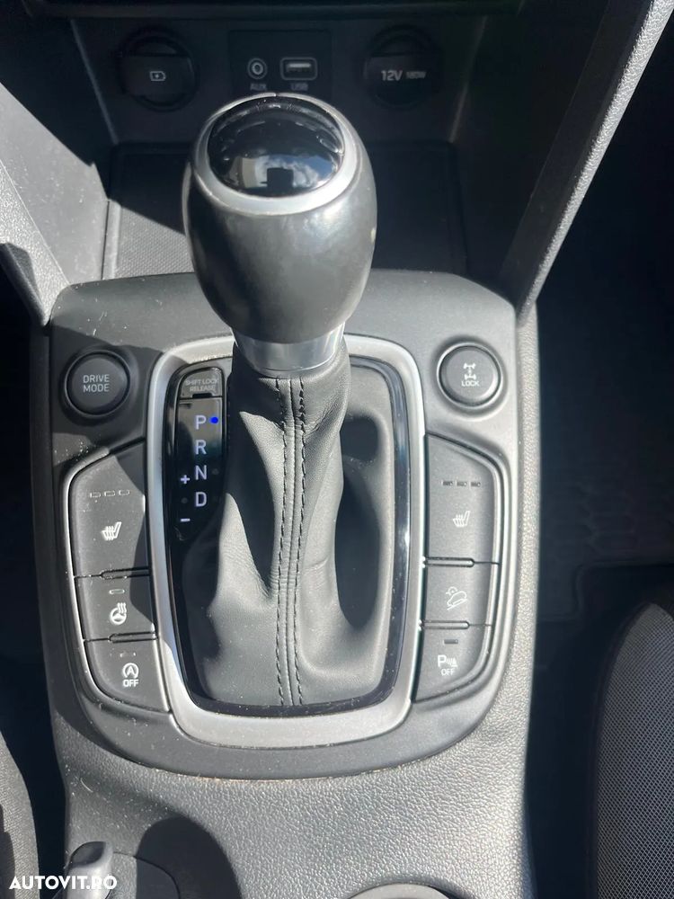 Hyundai KONA 1.6 T-GDI 4WD Aut. Highway - 12