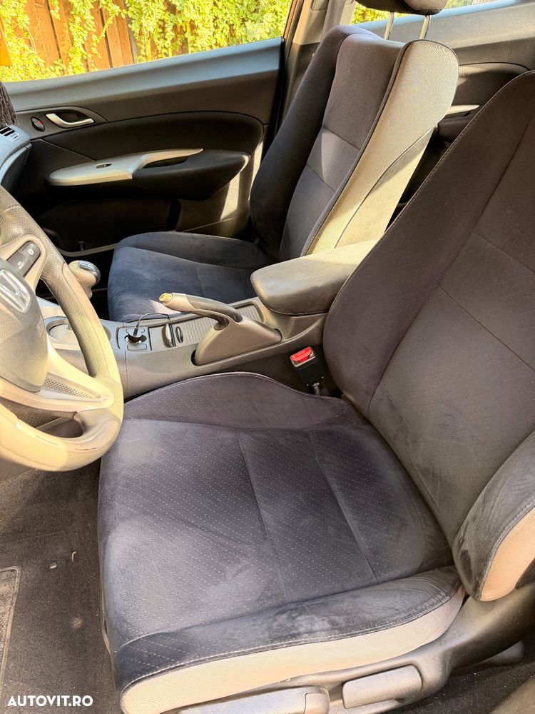 Honda Civic 2.2i-CTDi Comfort - 17