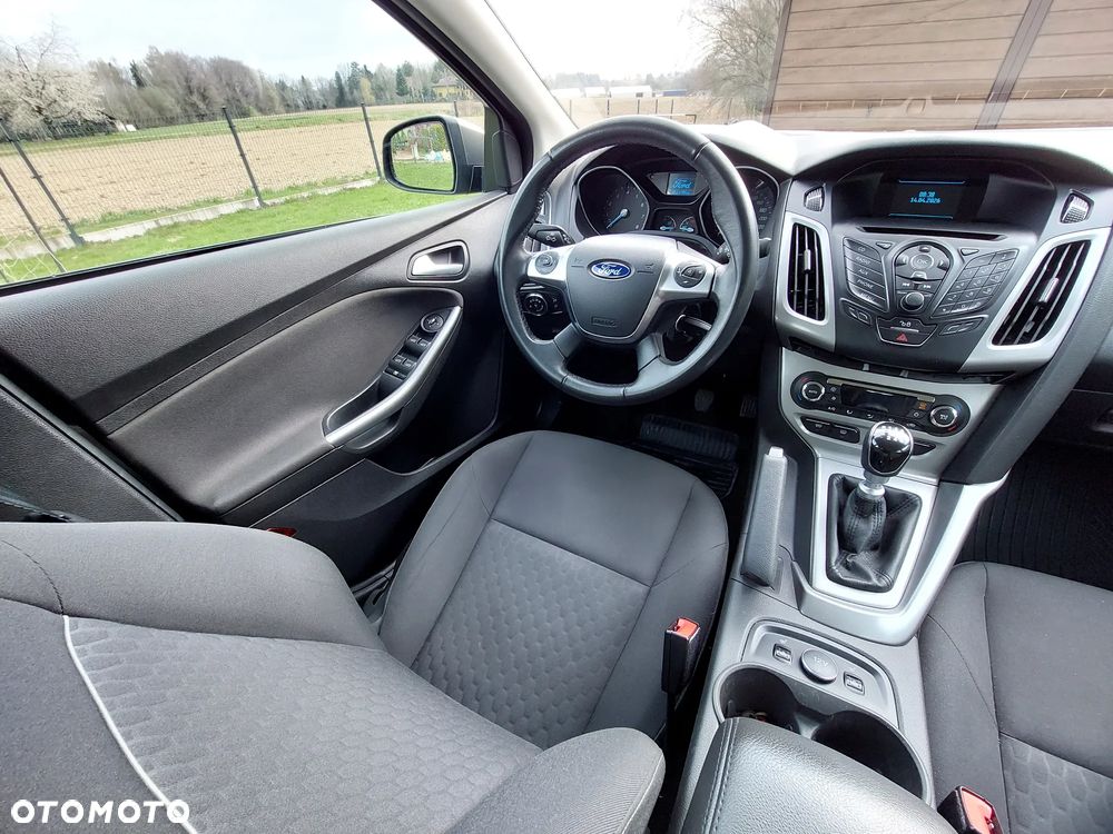 Ford Focus 1.0 EcoBoost Start-Stopp-System SYNC Edition - 17