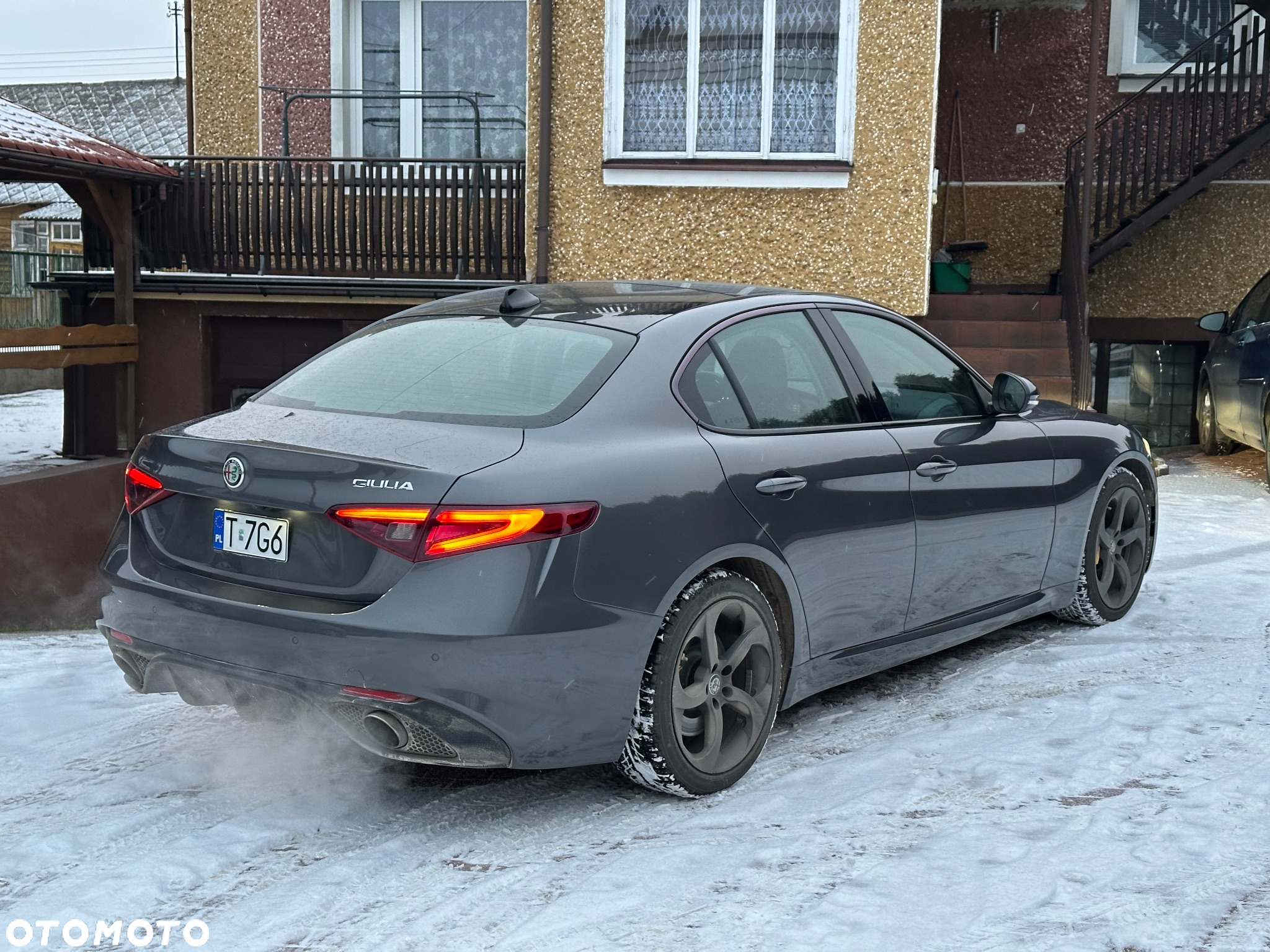 Alfa Romeo Giulia 2.0 Turbo 16V AT8 Veloce - 3