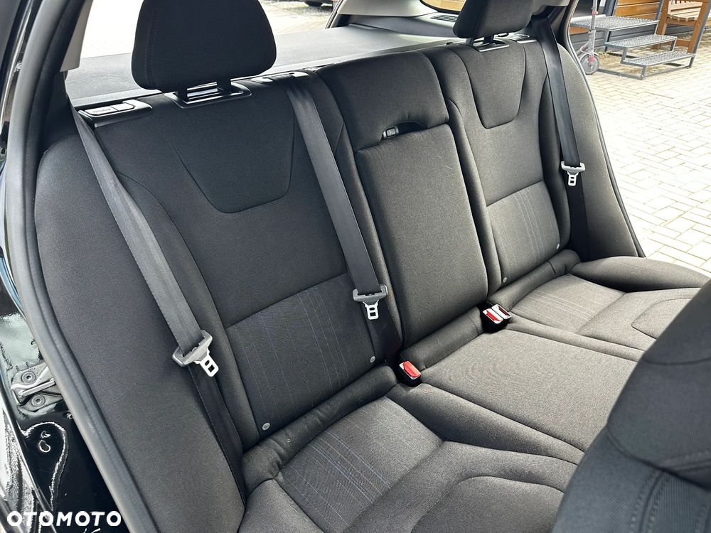 Volvo V60 - 23